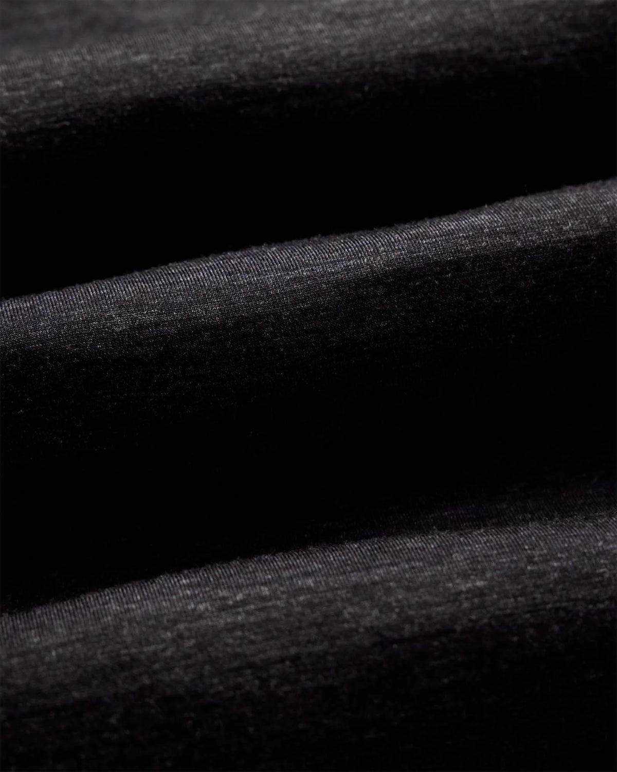 The Merino Polo in Heather Black