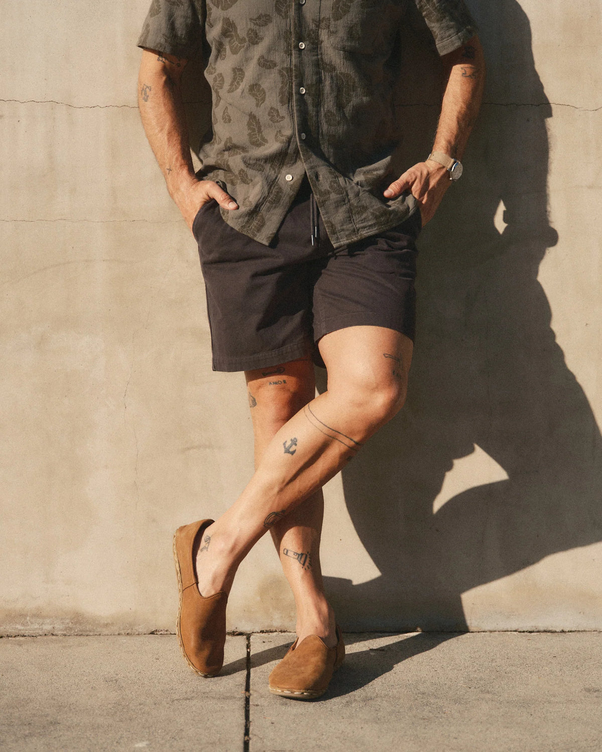 The Apres Short in Organic Faded Black Foundation Twill