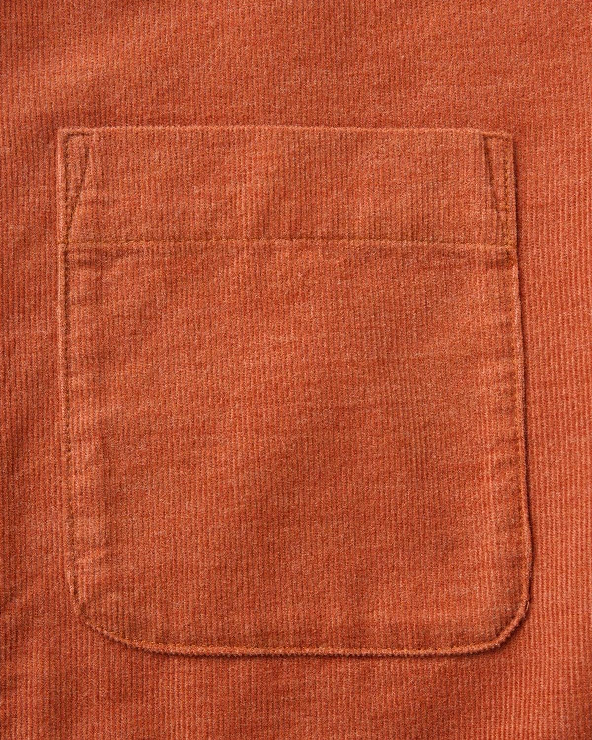 The Conrad Shirt in Heather Chili Pincord