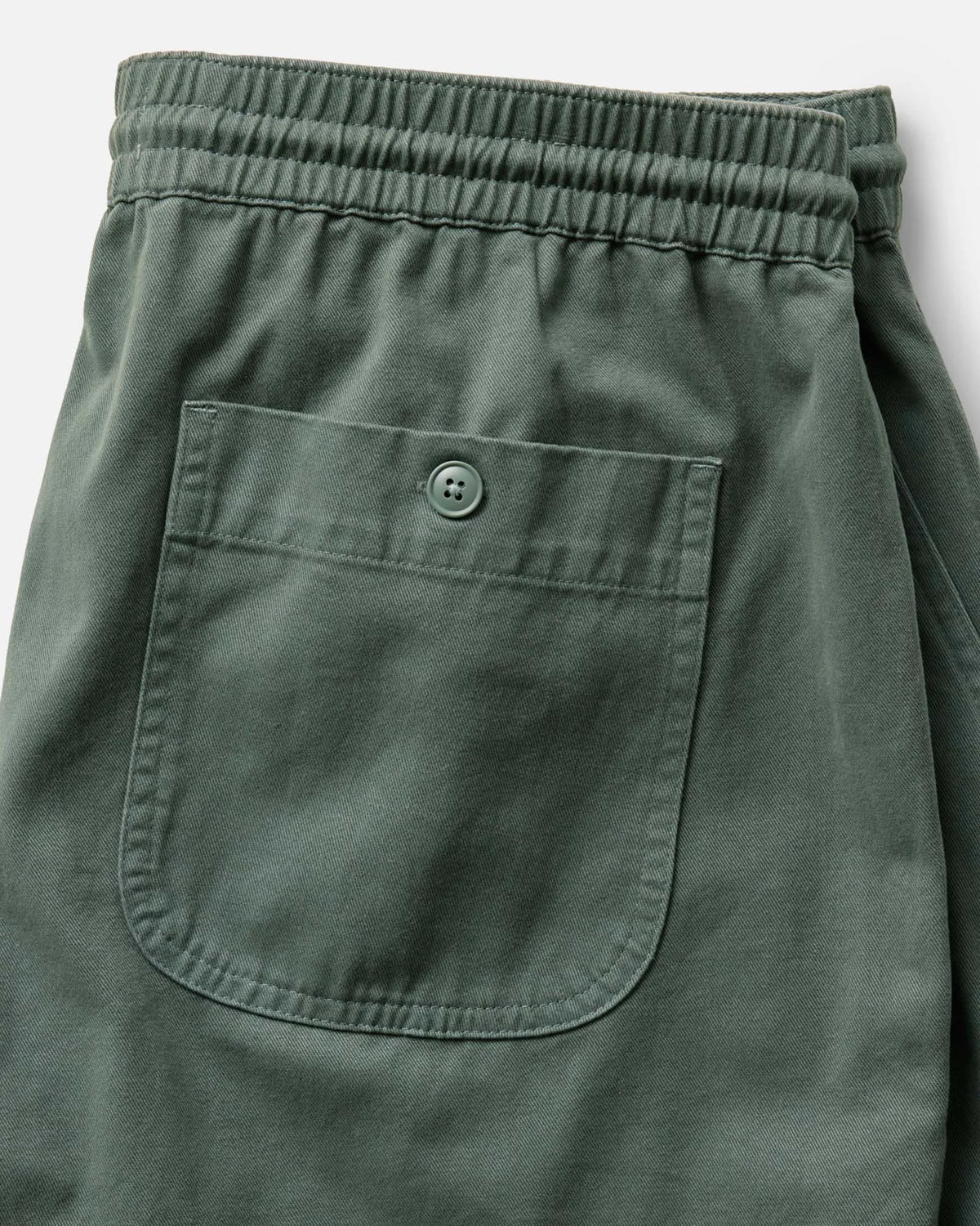 The Apres Short in Organic Deep Sea Foundation Twill