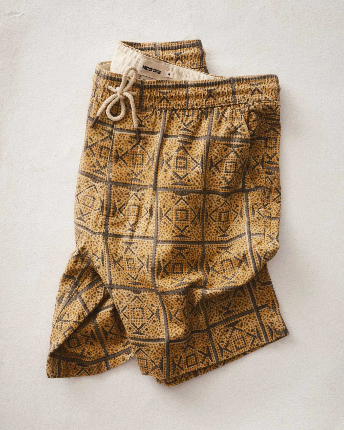 The Apres Short in Fennel Block Print