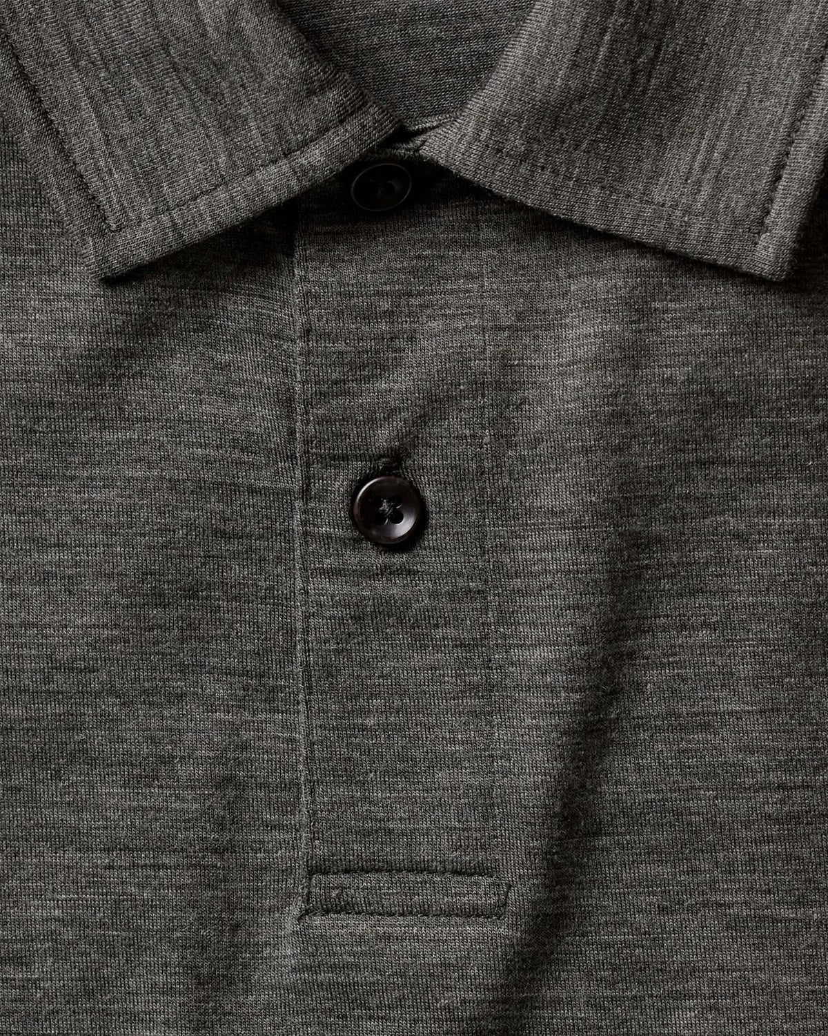 The Merino Polo in Heather Army