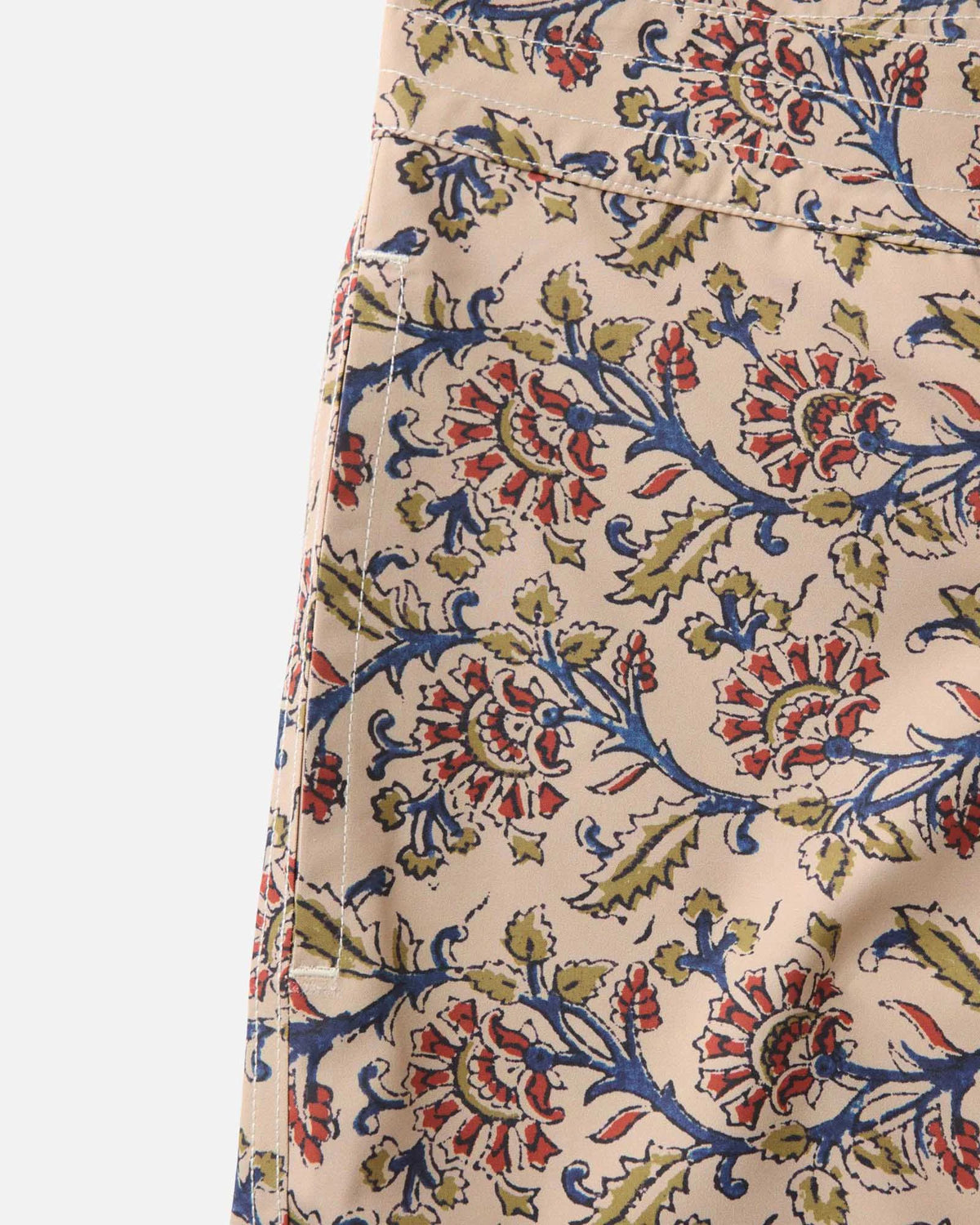 The Drift Board Short in Ivory Floral
