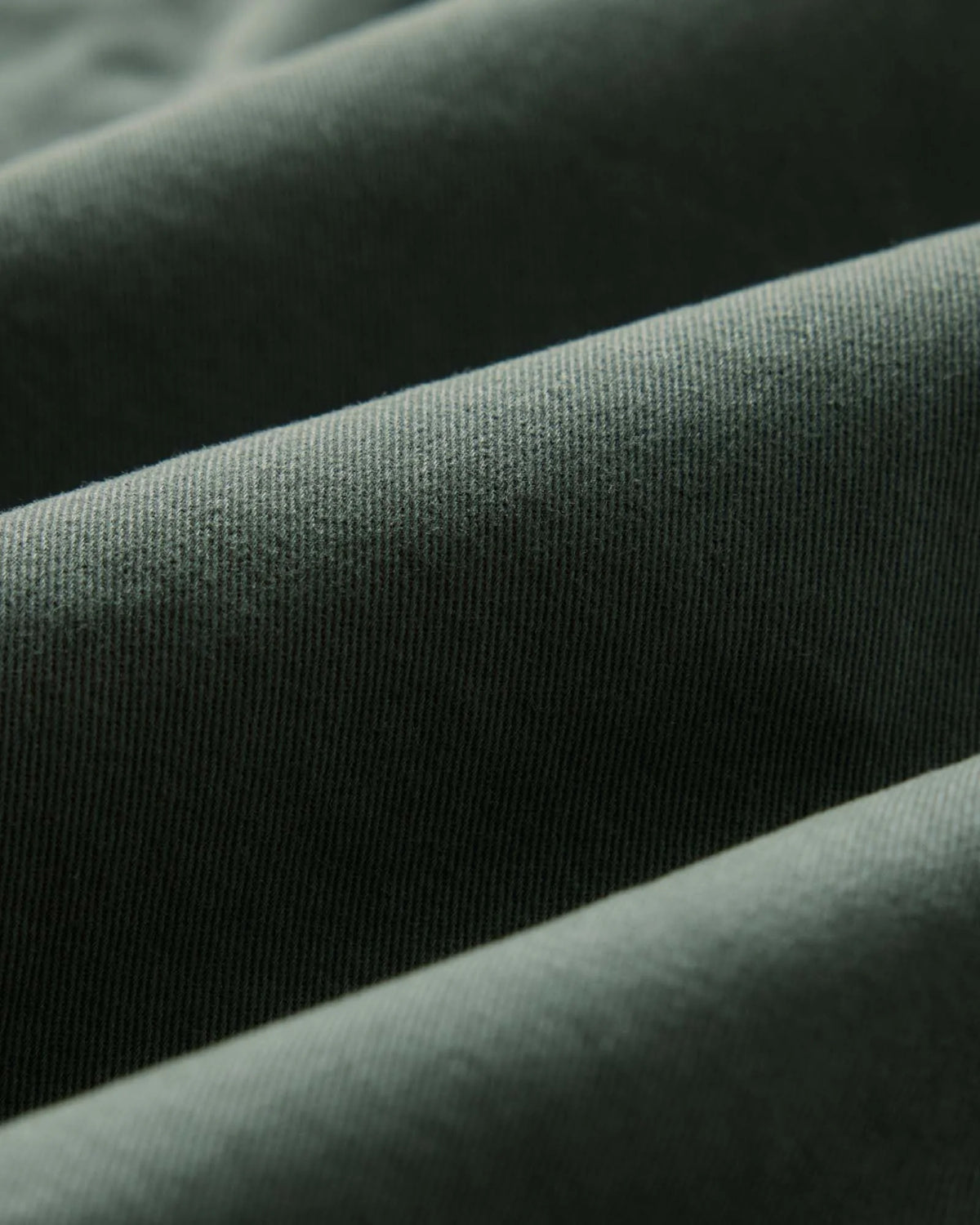 The Apres Short in Organic Deep Sea Foundation Twill